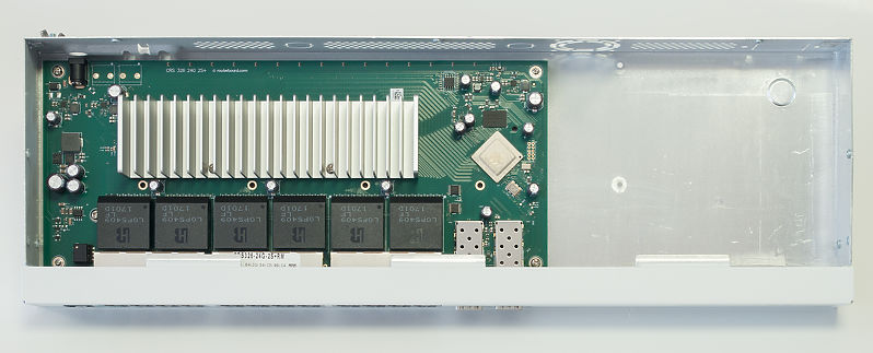 MikroTik CRS326-24G-2S+RM L2 Комутатор 24 порти керований - Зображення 4