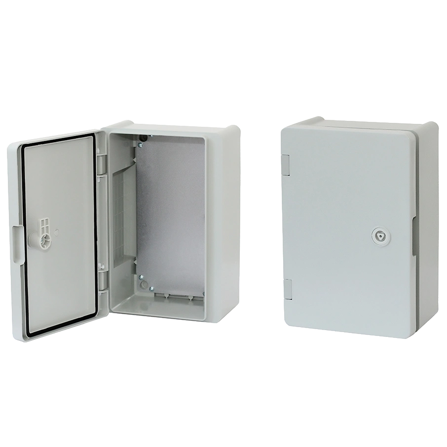 ERKA 022 Щит з монтажною панеллю,опалові двері IP 65
