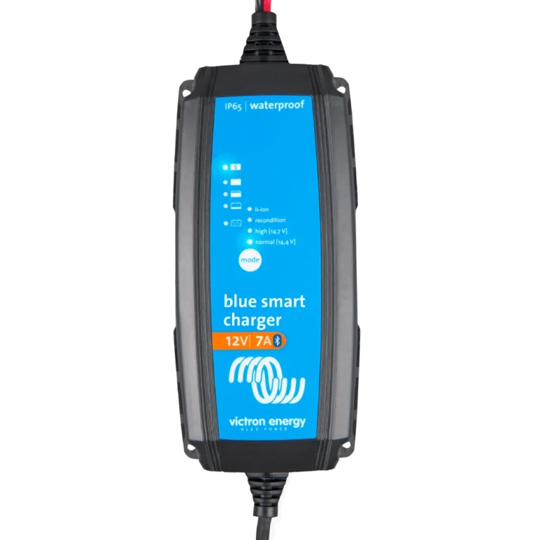 blue-smart-charger-12v-7a_top